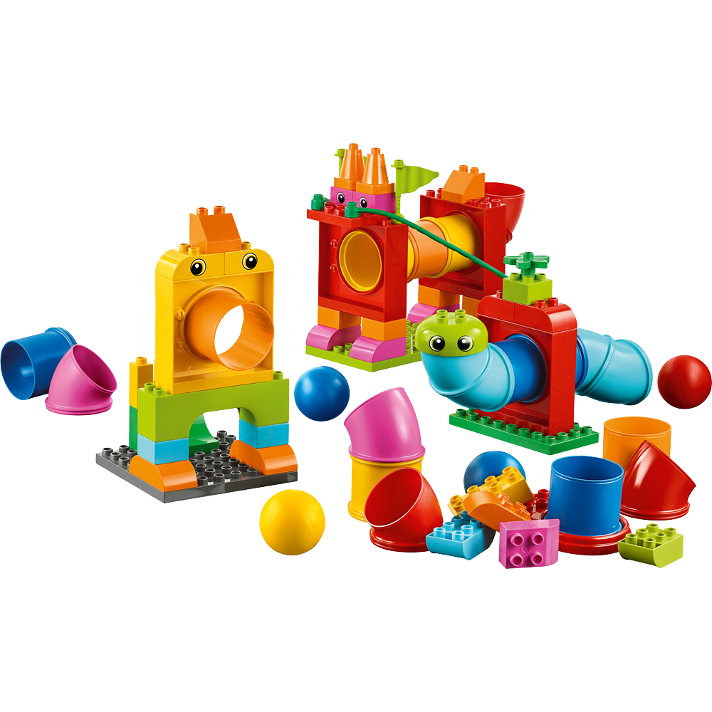 LEGO DUPLO zestaw rury kolorowy do przedszkola - elementy zestawu złożone w kolorowe modele